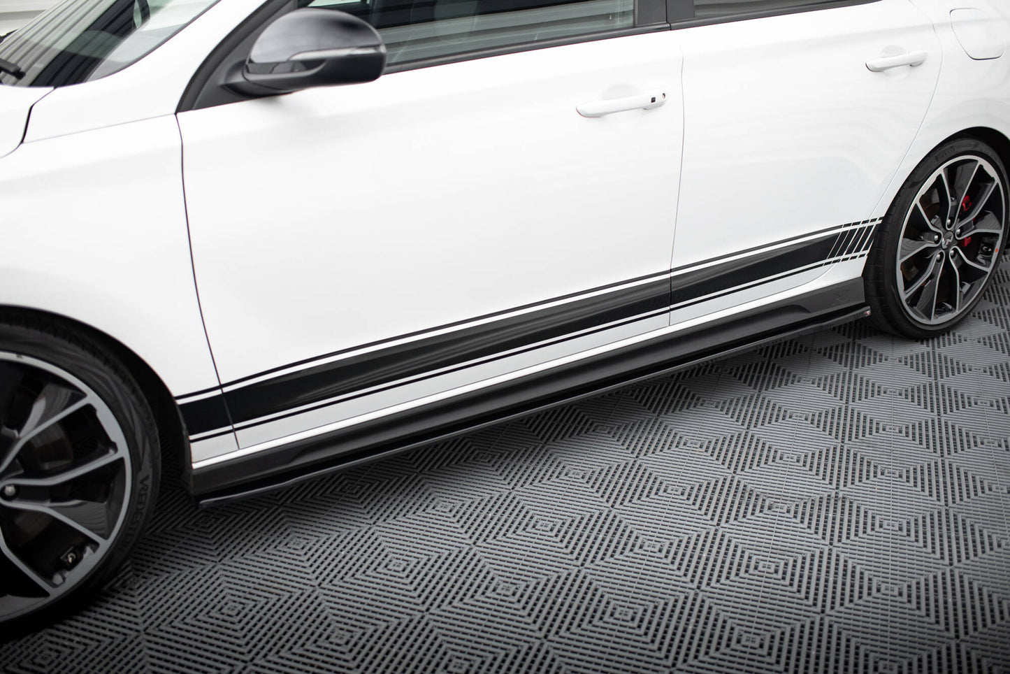 Sideskørter diffuser V.4 Hyundai I30 N Mk3 / Mk3 FL Hatchback/ Fastback