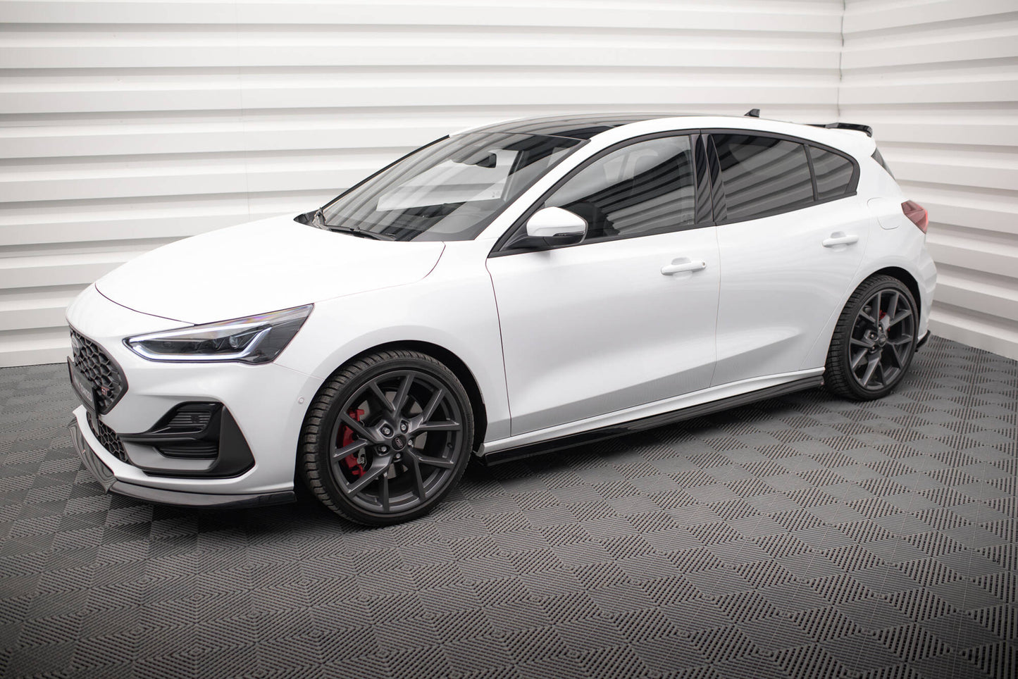 Sideskørter diffuser V.5 Ford Focus ST / ST-Line Mk4 Facelift