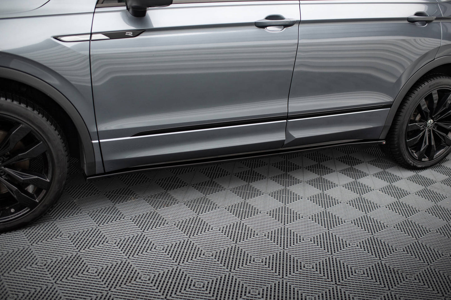 Sideskørter diffuser Volkswagen Tiguan Allspace Mk2