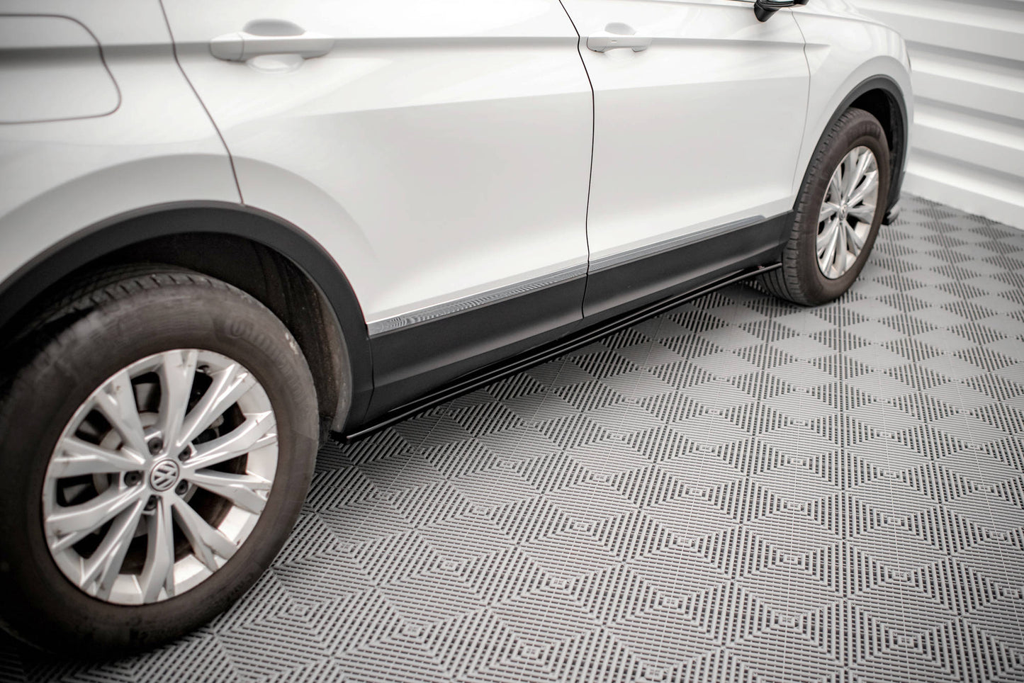 Sideskørter diffuser Volkswagen Tiguan Mk2