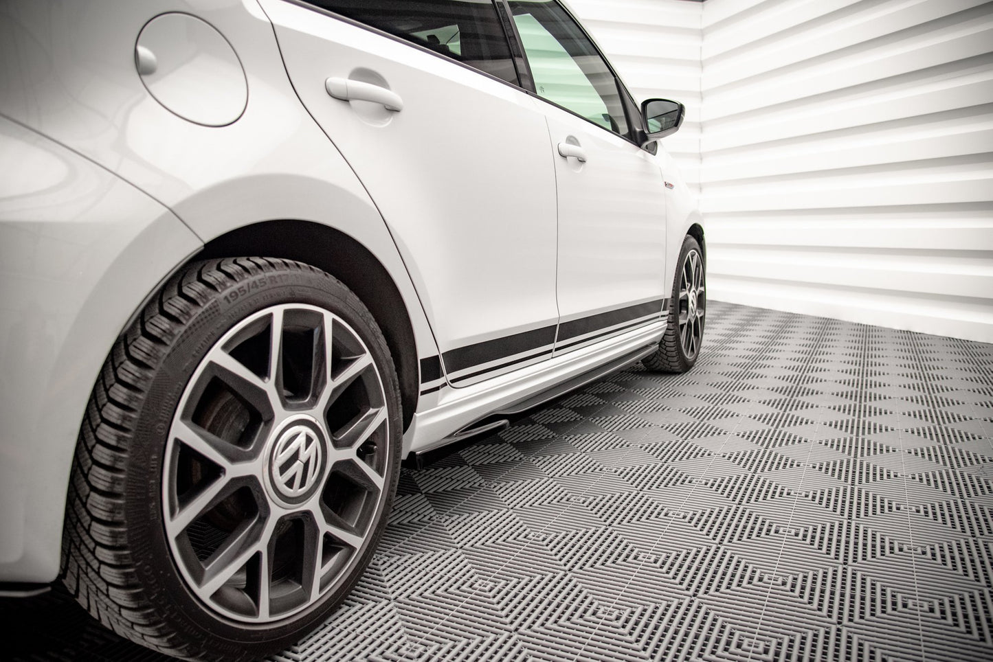 Sideskørter diffuser Volkswagen Up GTI