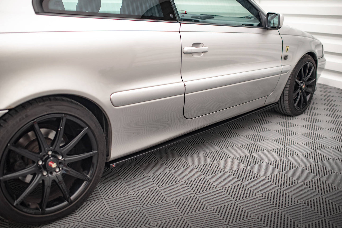 Sideskørter diffuser Volvo C70 Mk1