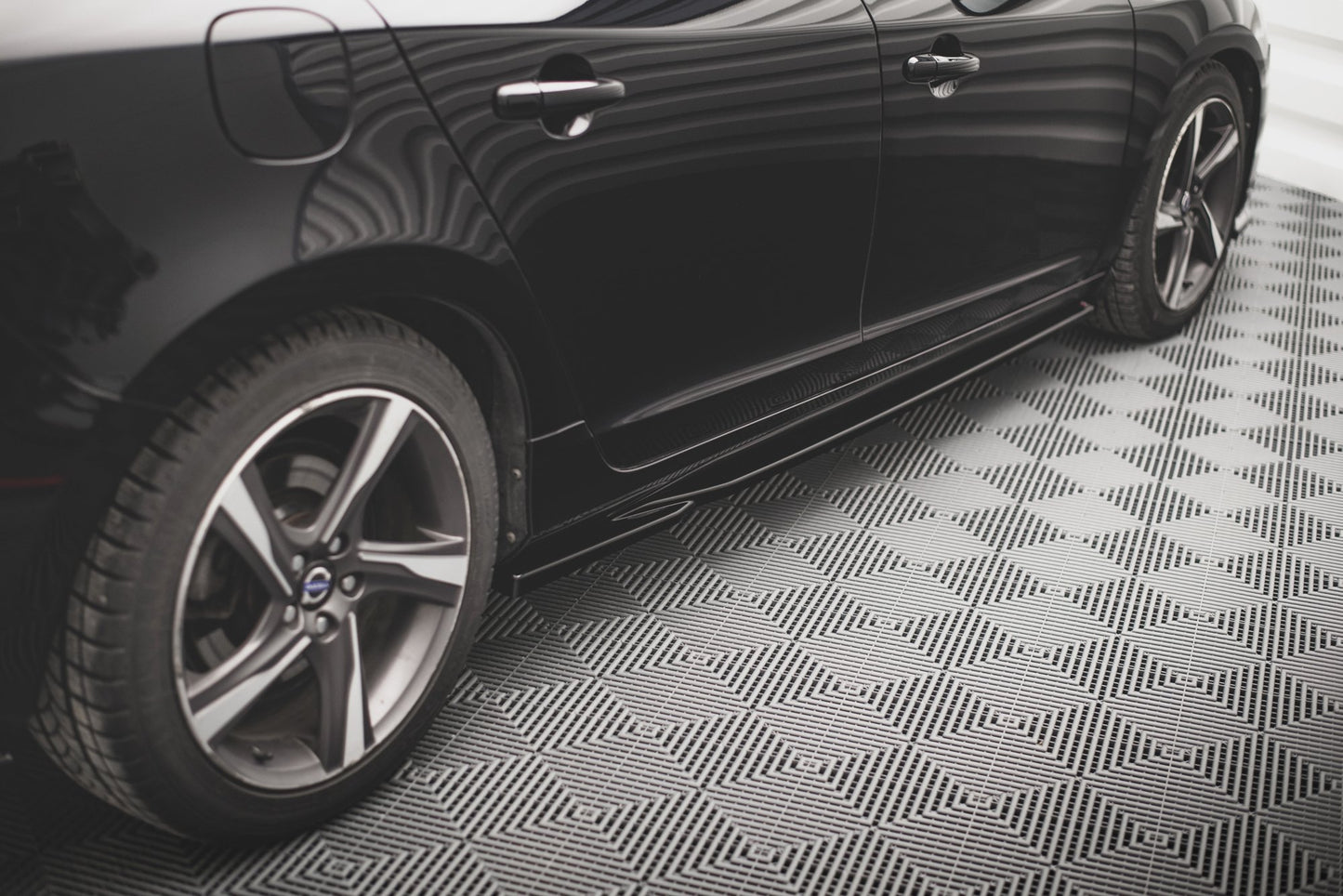 Sideskørter diffuser Volvo S60 R-Design Mk2