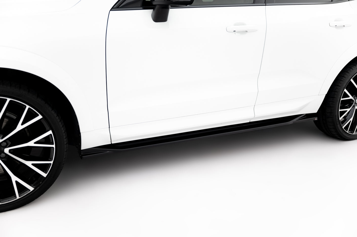 Sideskørter diffuser Volvo XC60 Mk2 R-Design