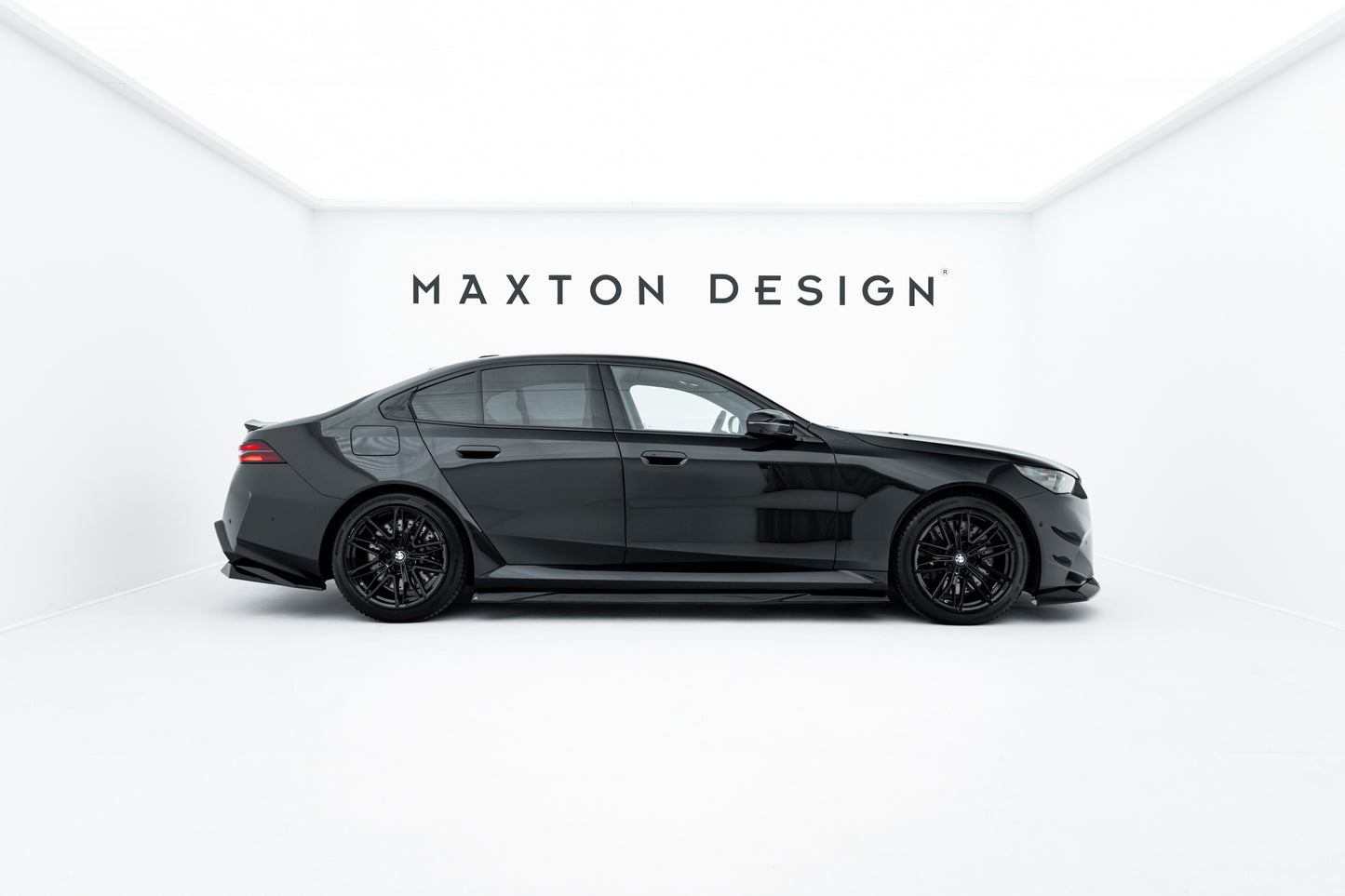 Sideskørter diffuser BMW M5 Sedan / Touring G90