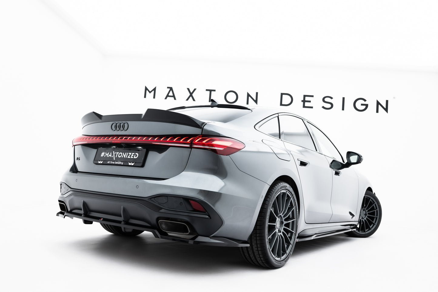Spoiler cap 3D Audi A5 S-Line Sedan B10