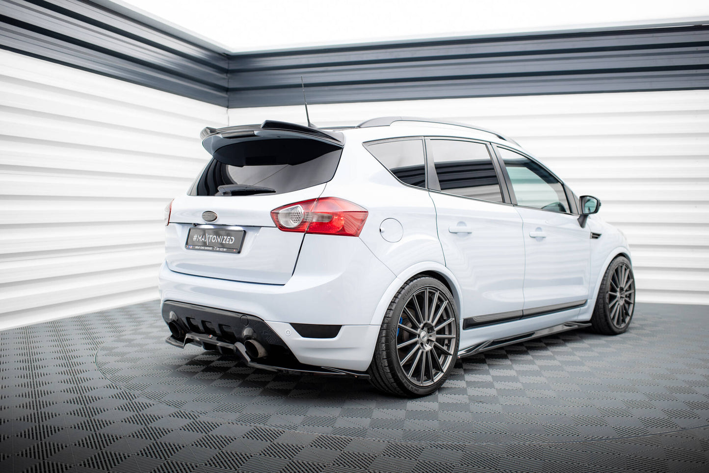 Spoiler cap 3D Ford Kuga ST Mk1