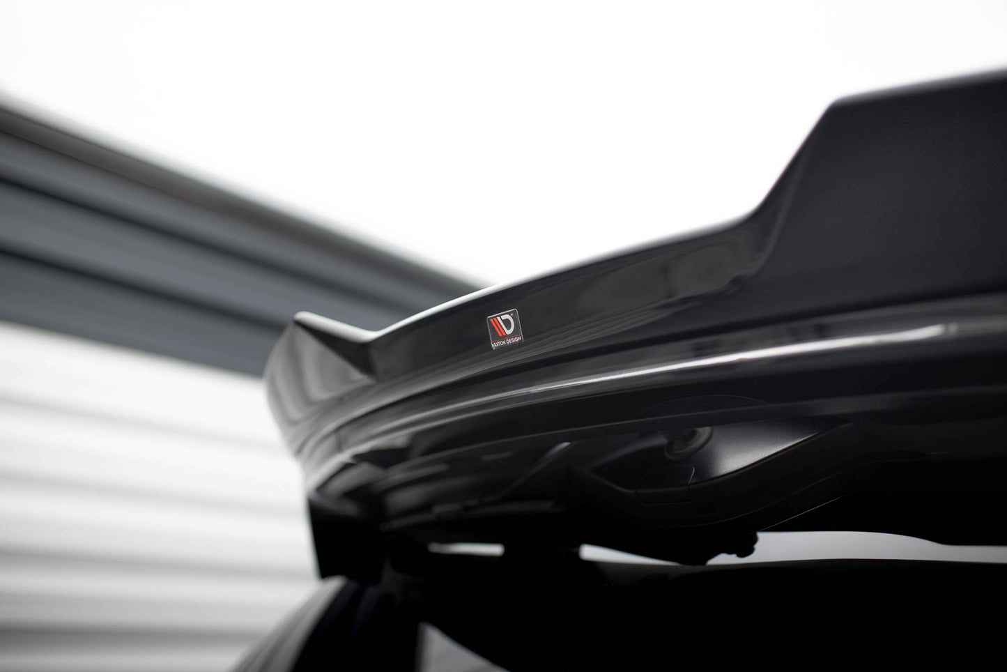Spoiler cap 3D Land Rover Discovery HSE Mk5