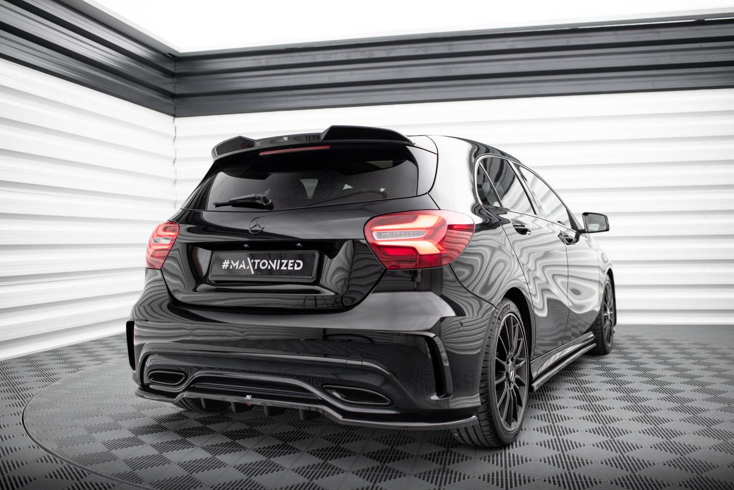 Spoiler cap 3D Mercedes-Benz A AMG-Line W176 Facelift