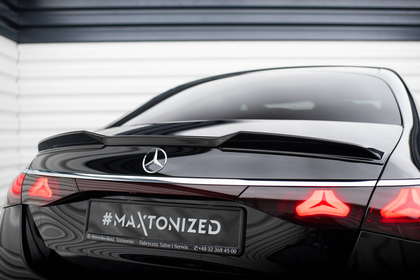 Spoiler cap 3D Mercedes-Benz E Sedan AMG-Line W214