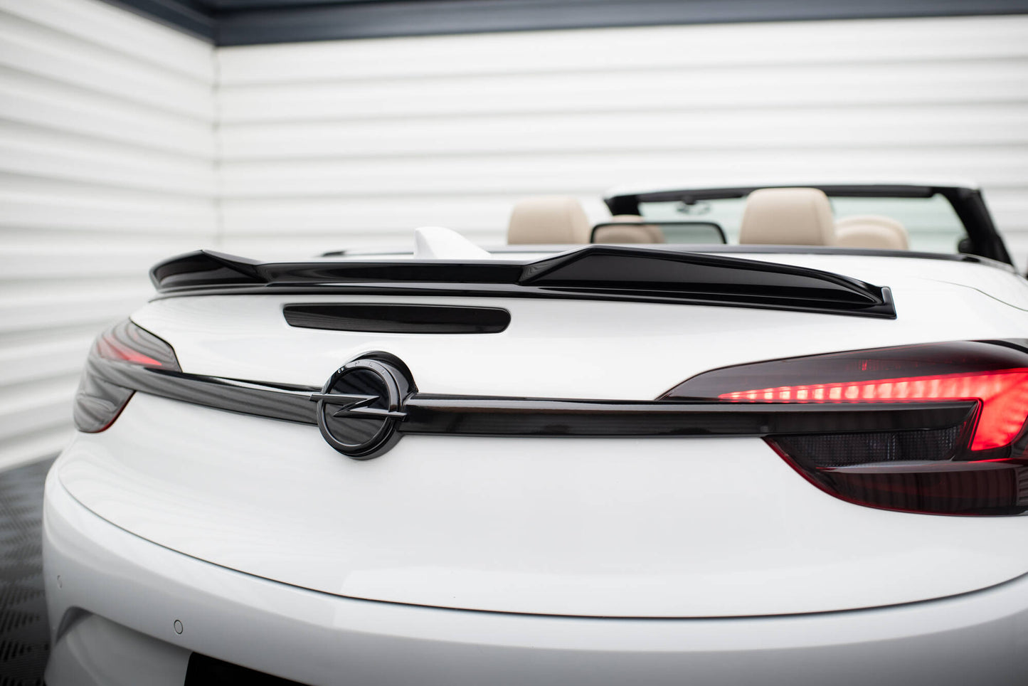 Spoiler cap 3D Opel Cascada