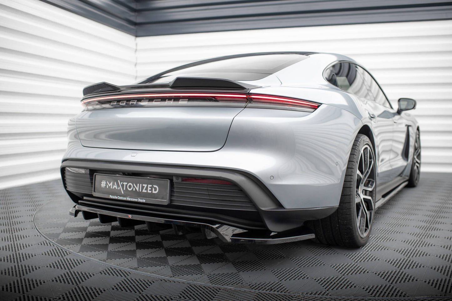 Spoiler cap 3D Porsche Taycan / Taycan 4 / Taycan 4S / Taycan GTS Mk1