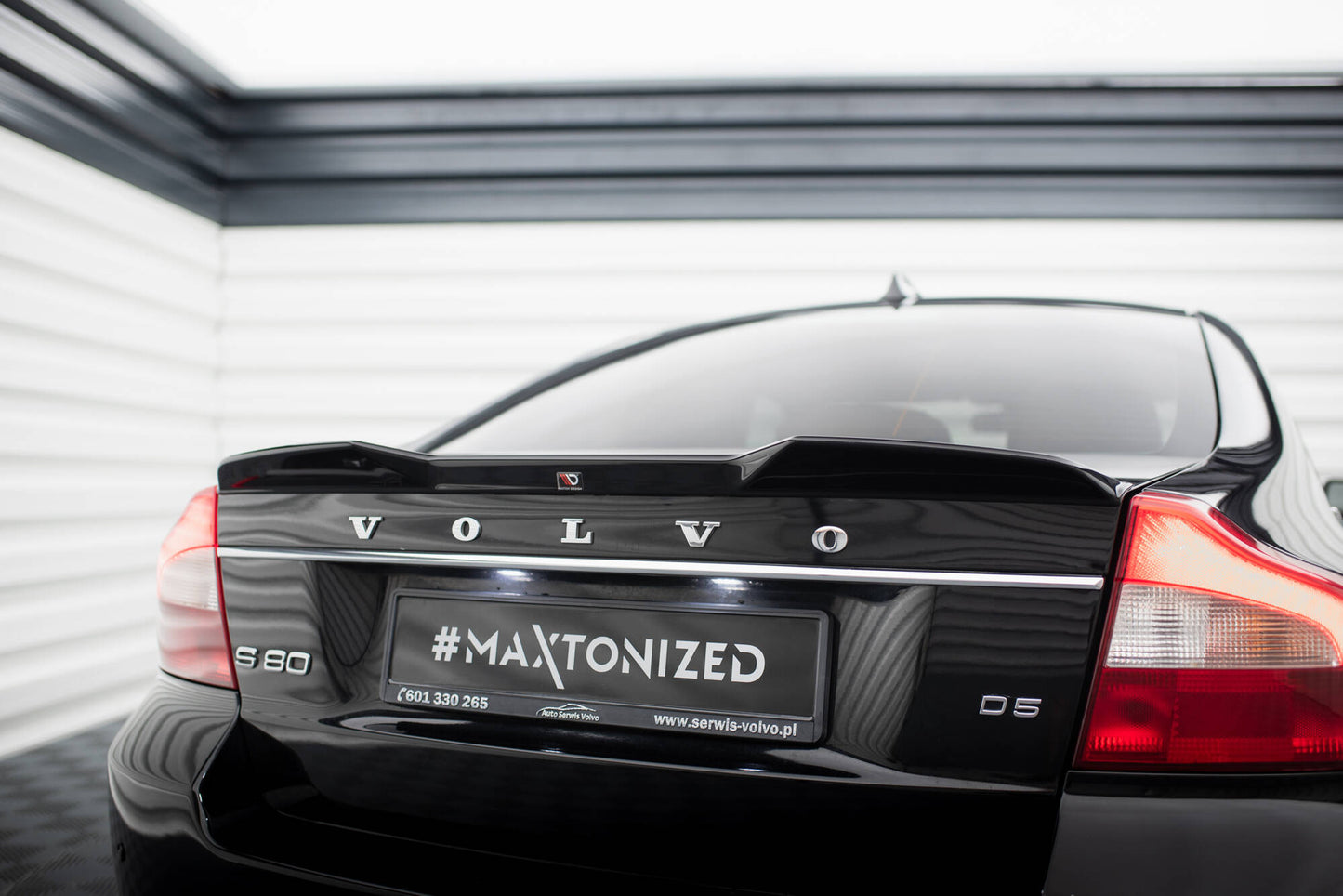 Spoiler cap 3D Volvo S80 Mk2