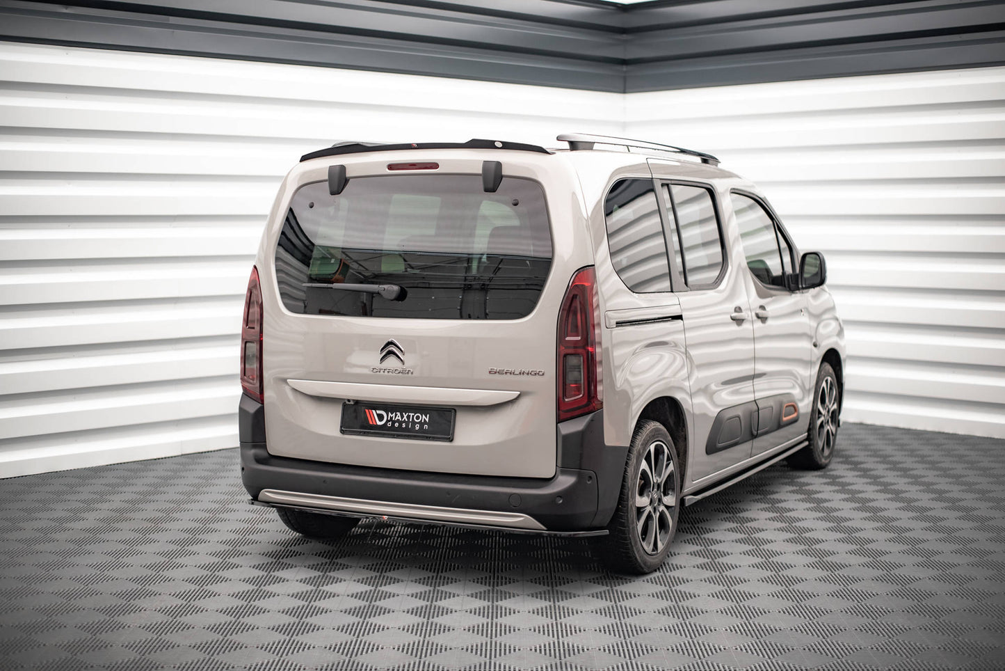Spoiler cap Citroen Berlingo Mk3