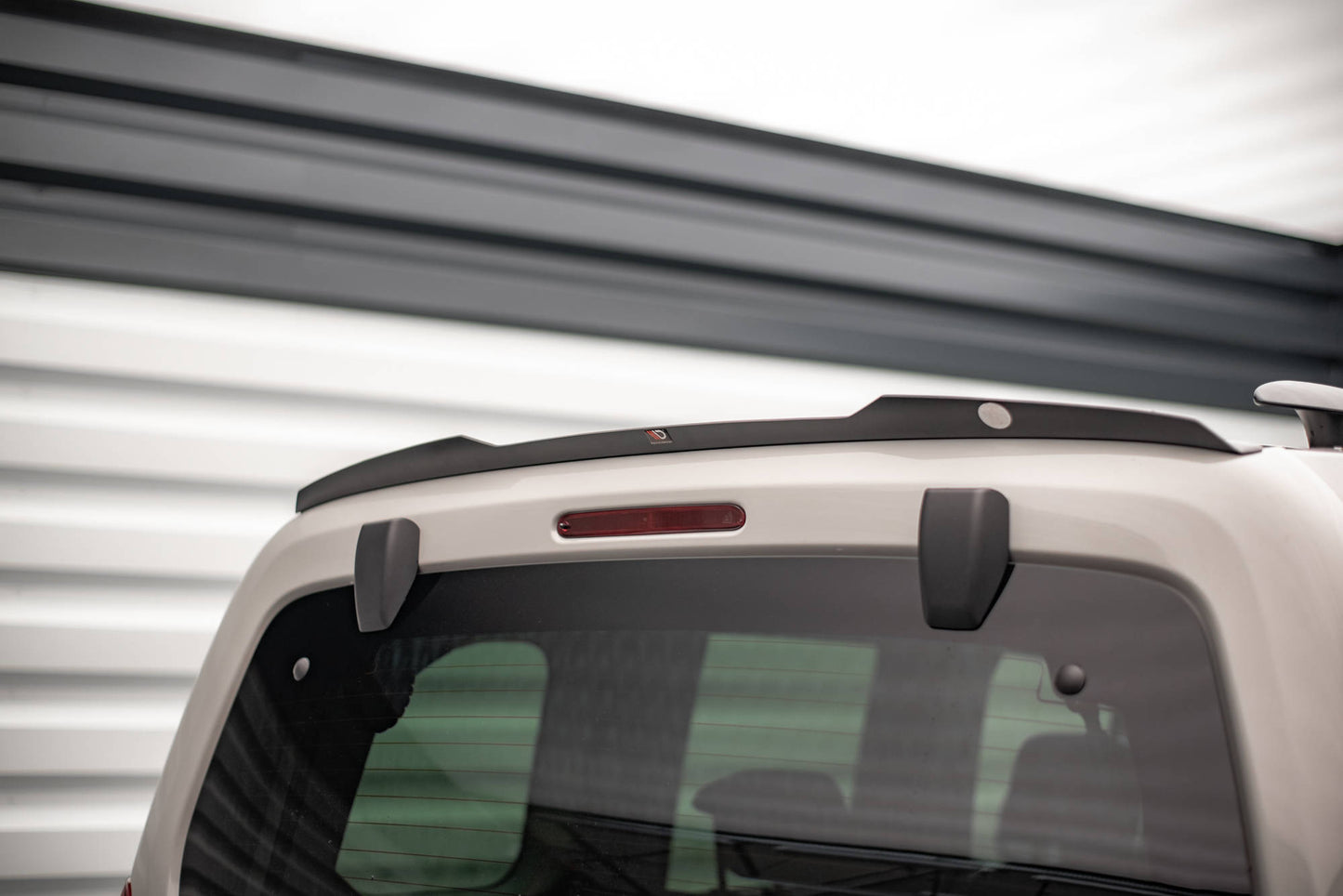 Spoiler cap Citroen Berlingo Mk3