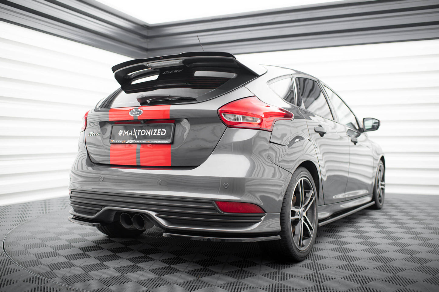 Spoiler cap Ford Focus ST Mk3 / Mk3 FL