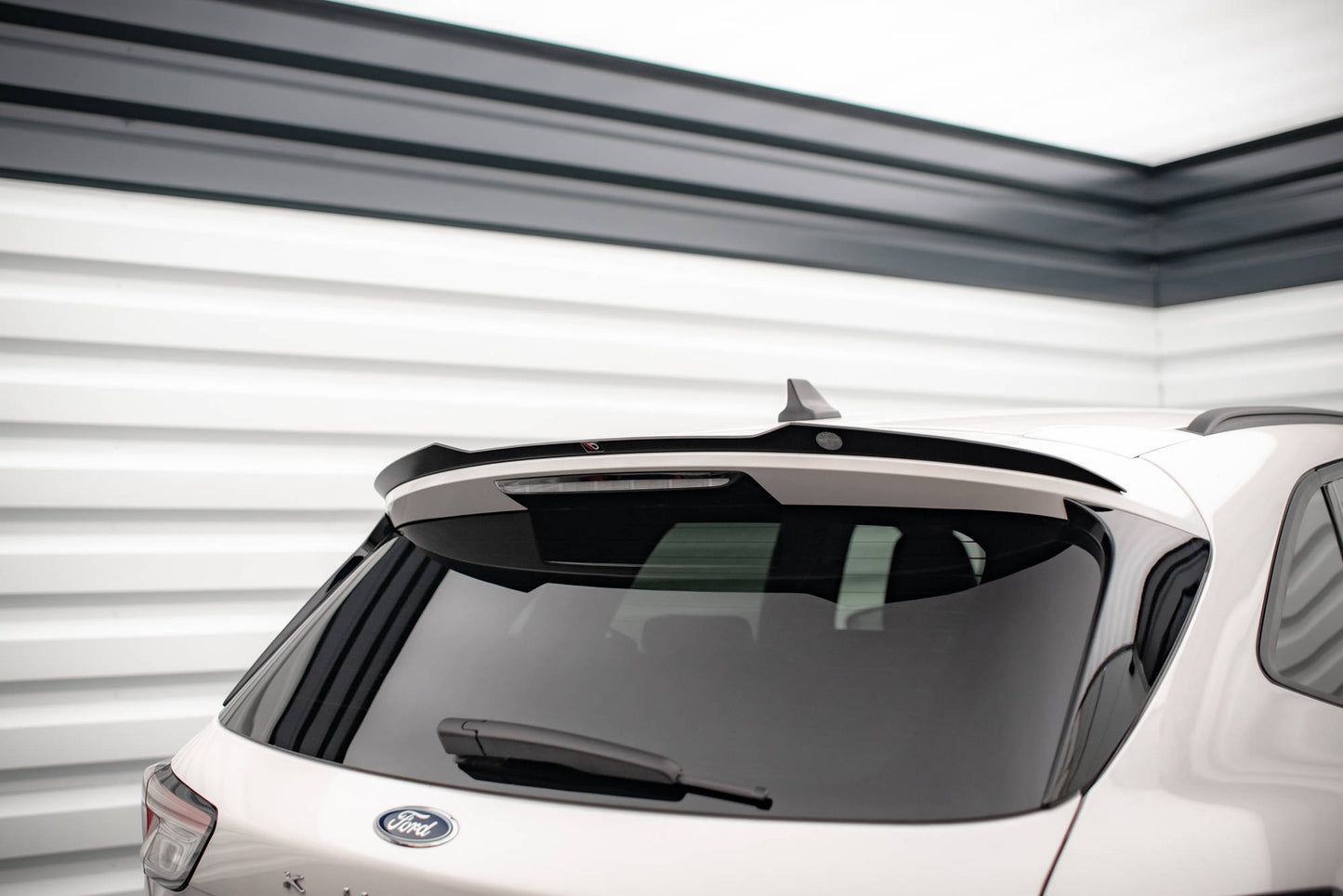 Spoiler cap Ford Kuga ST-Line Mk3