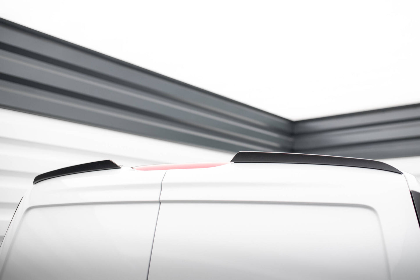 Spoiler cap Ford Transit Connect Mk2 Facelift