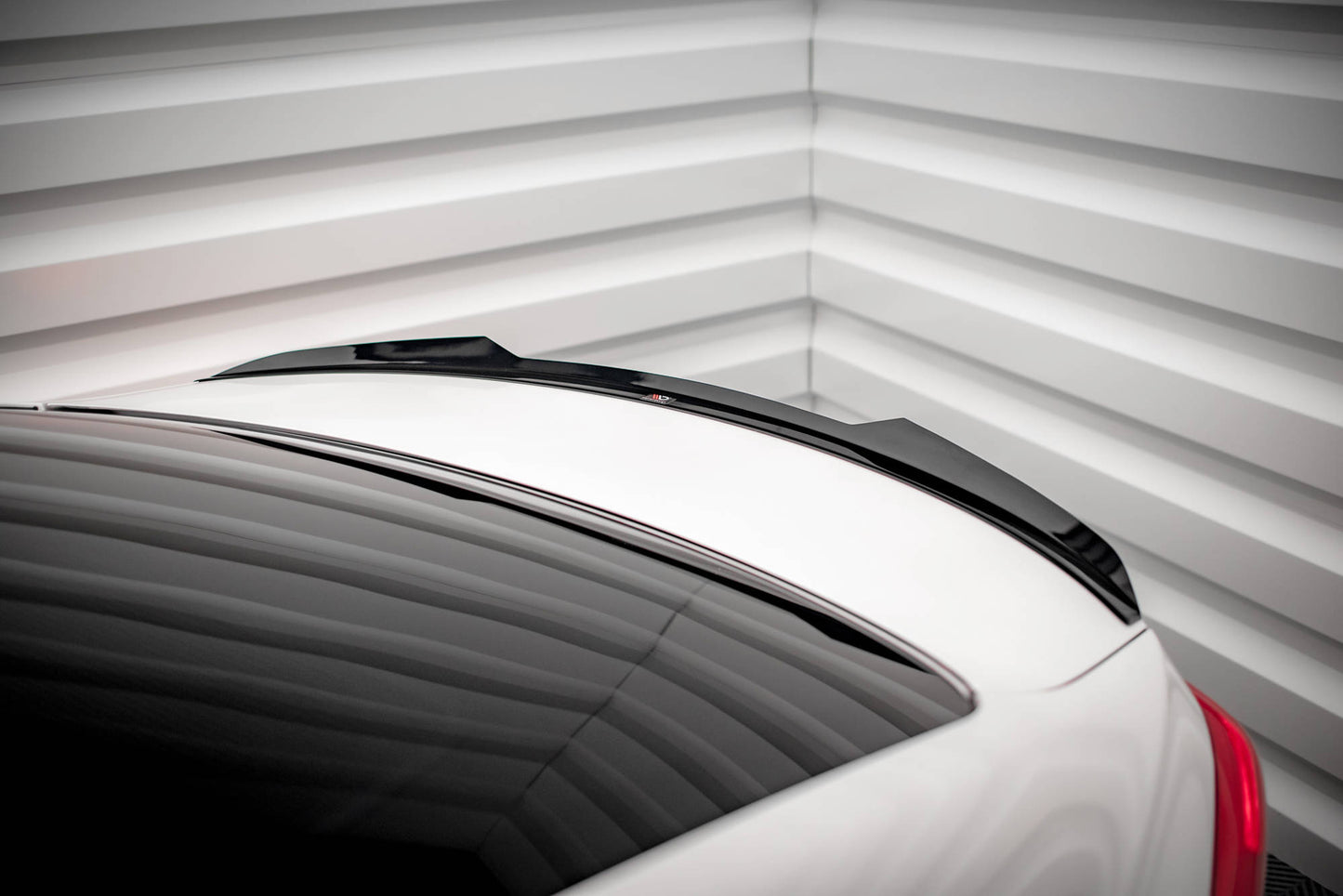 Spoiler cap Hyundai I40 Mk1