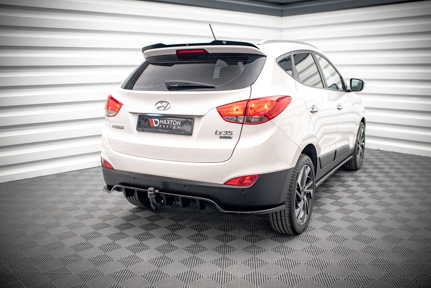 Spoiler cap Hyundai ix35 Mk1