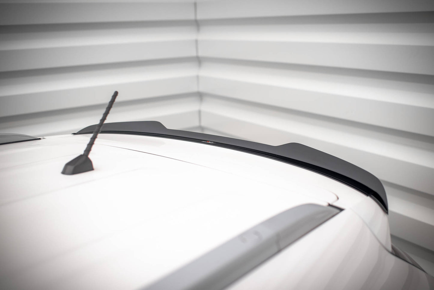 Spoiler cap Hyundai ix35 Mk1
