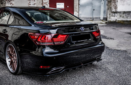 Spoiler cap Lexus LS Mk4 Facelift