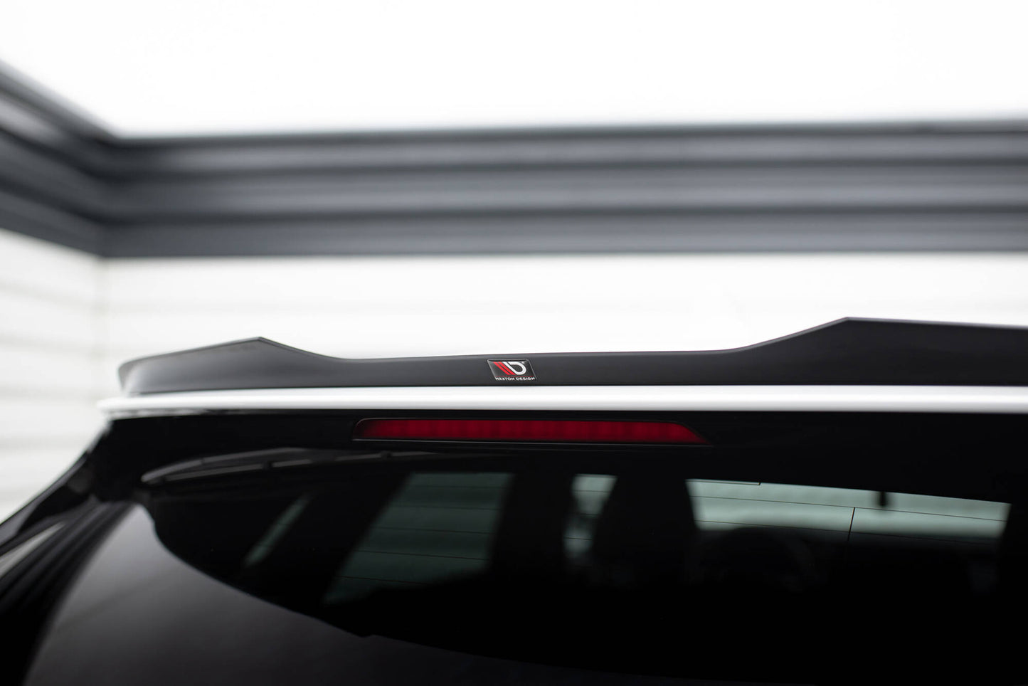 Spoiler cap Lexus RX F-Sport Mk5