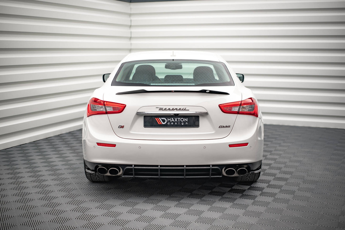Spoiler cap Maserati Ghibli Mk3
