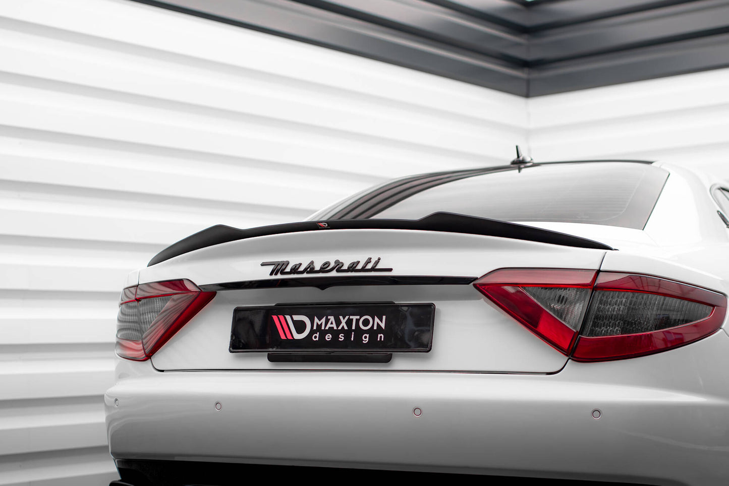 Spoiler cap Maserati Granturismo S Mk1