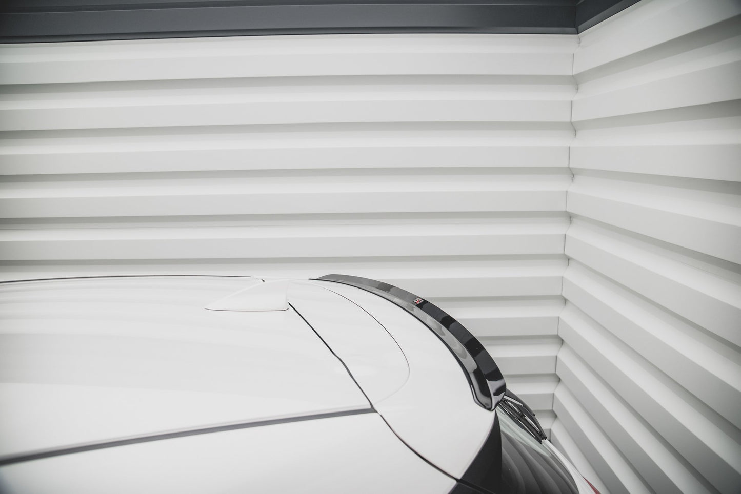 Spoiler cap Mazda CX-3