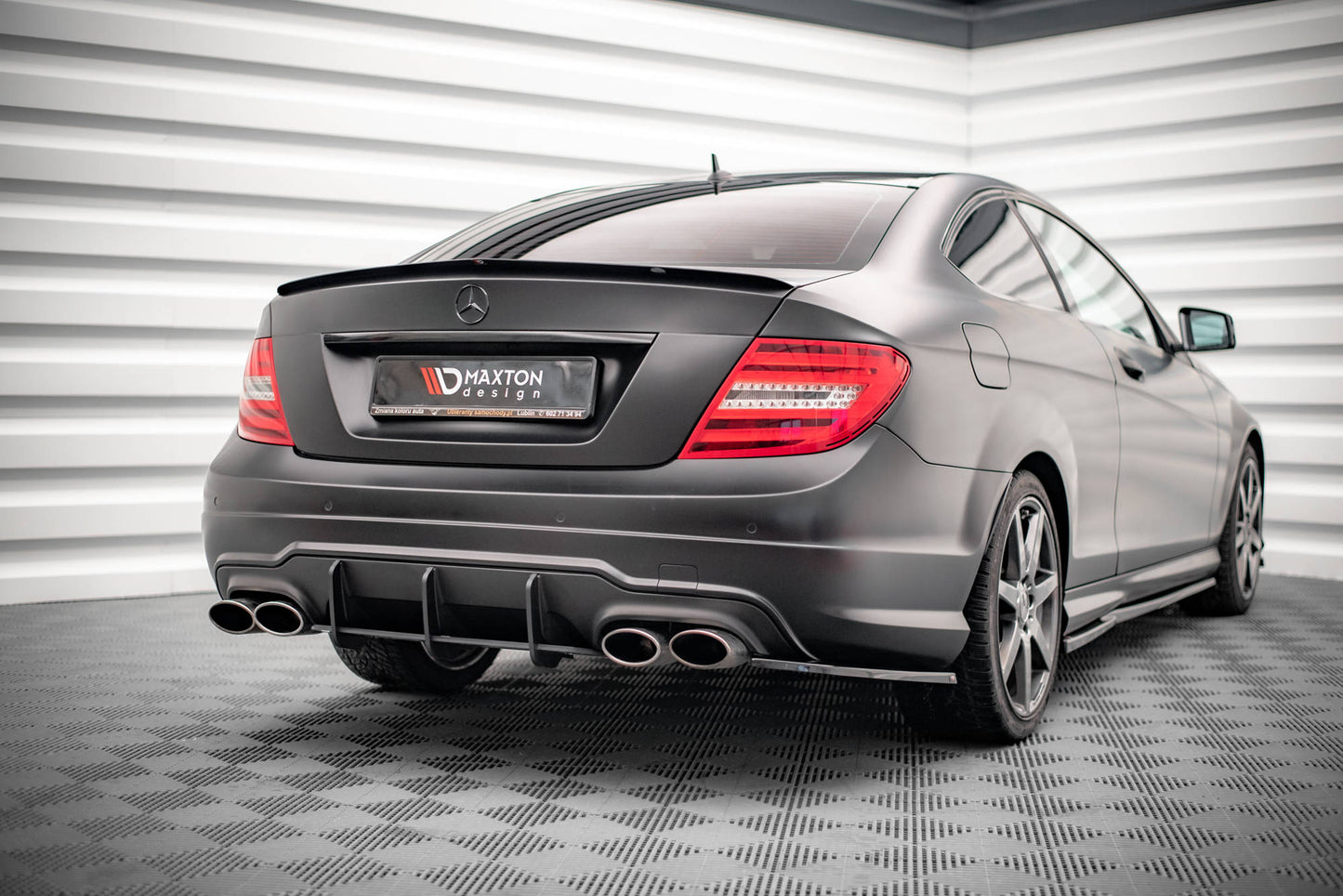 Spoiler cap Mercedes-Benz C Sedan W204 / C Coupe C204