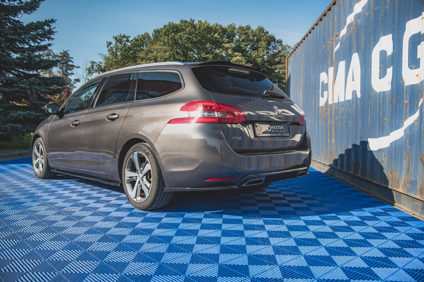 Spoiler cap Peugeot 308 SW Mk2