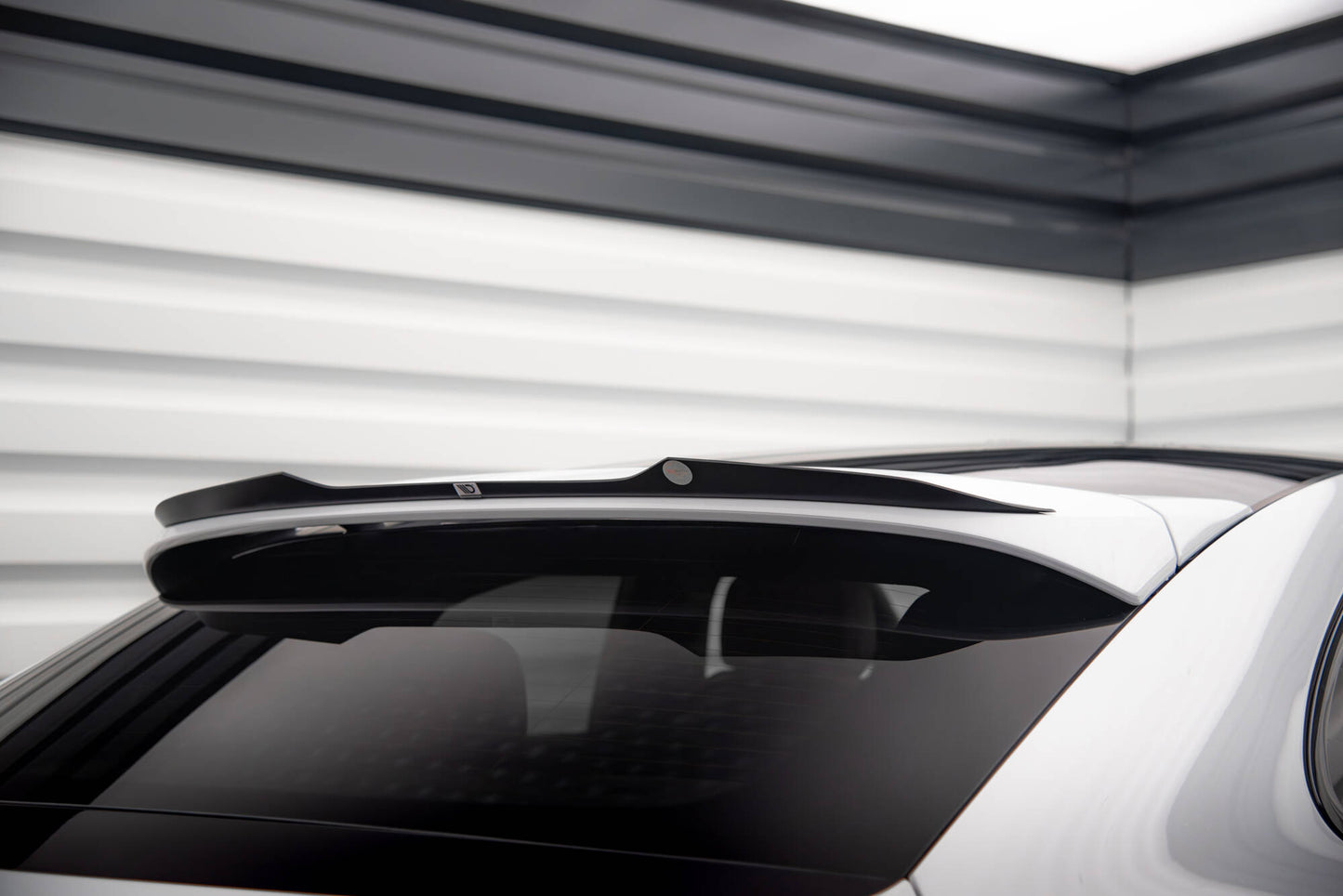 Spoiler cap Porsche Cayenne Coupe Mk3
