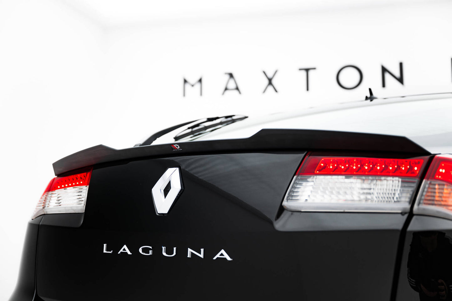 Spoiler cap Renault Laguna Hatchback GT Mk3