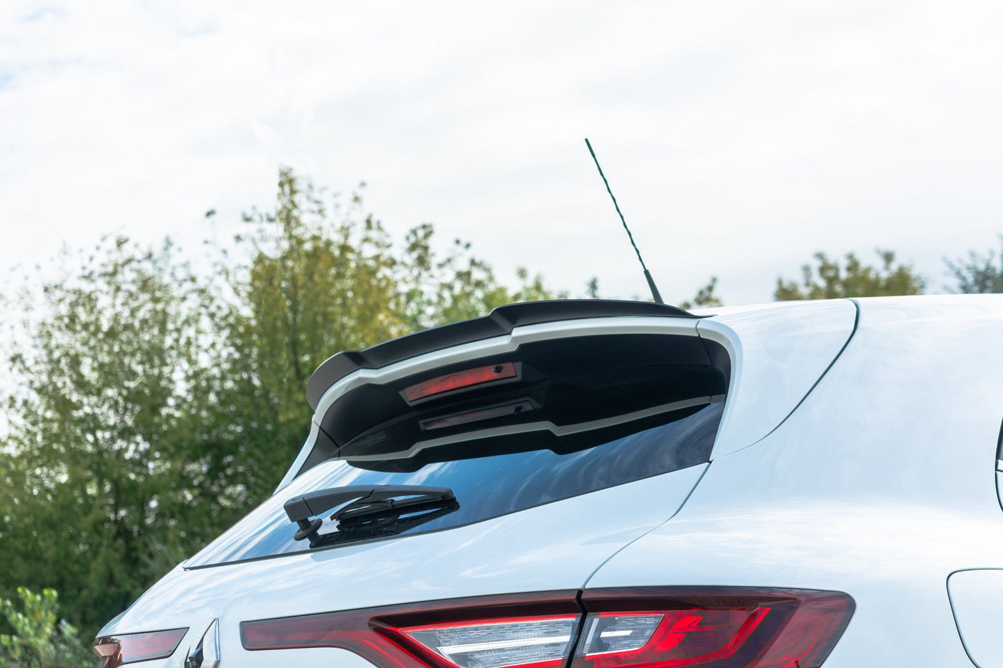 Spoiler cap Renault Megane IV RS