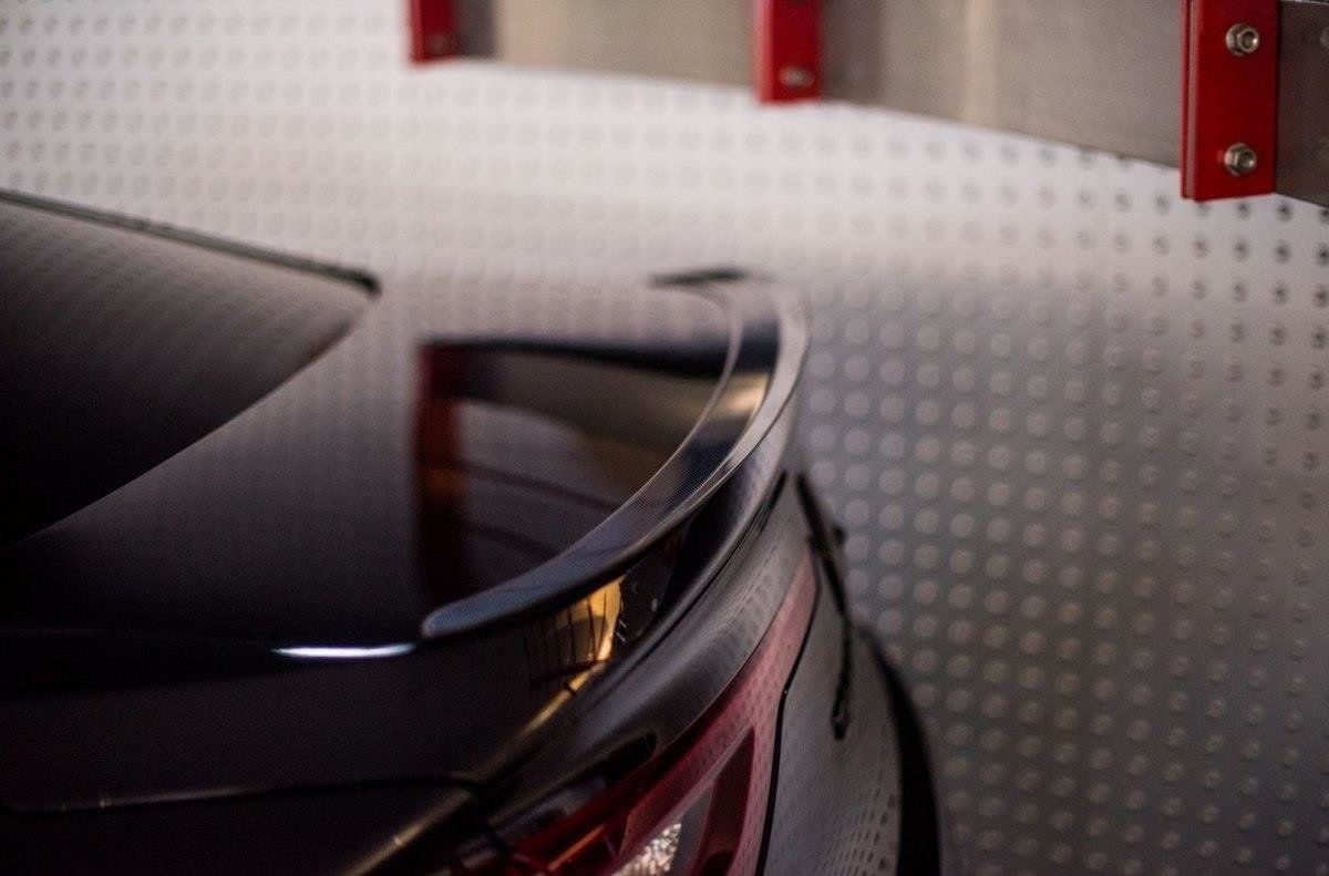 Spoiler cap Renault Talisman