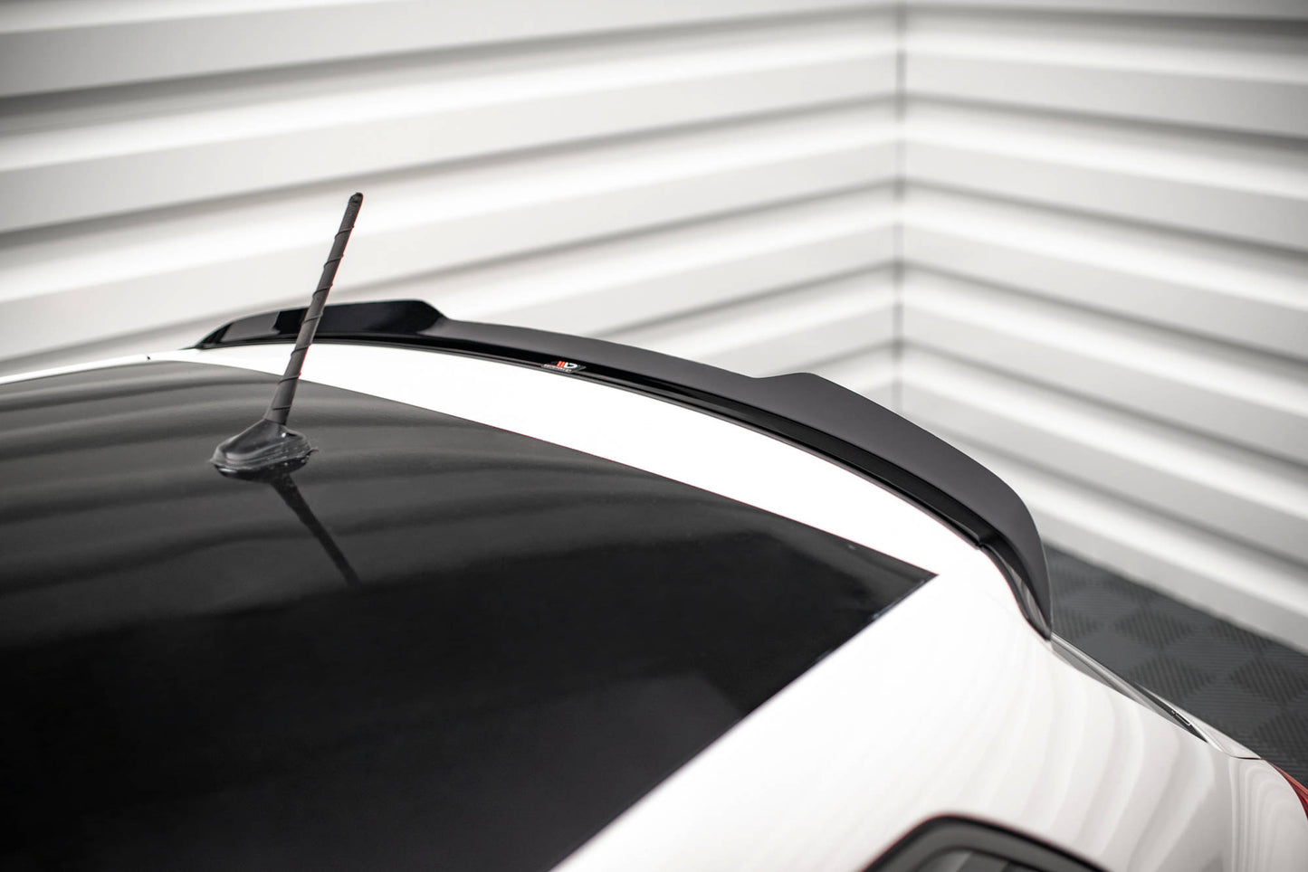 Spoiler cap Seat Ibiza FR/ Standard Mk5