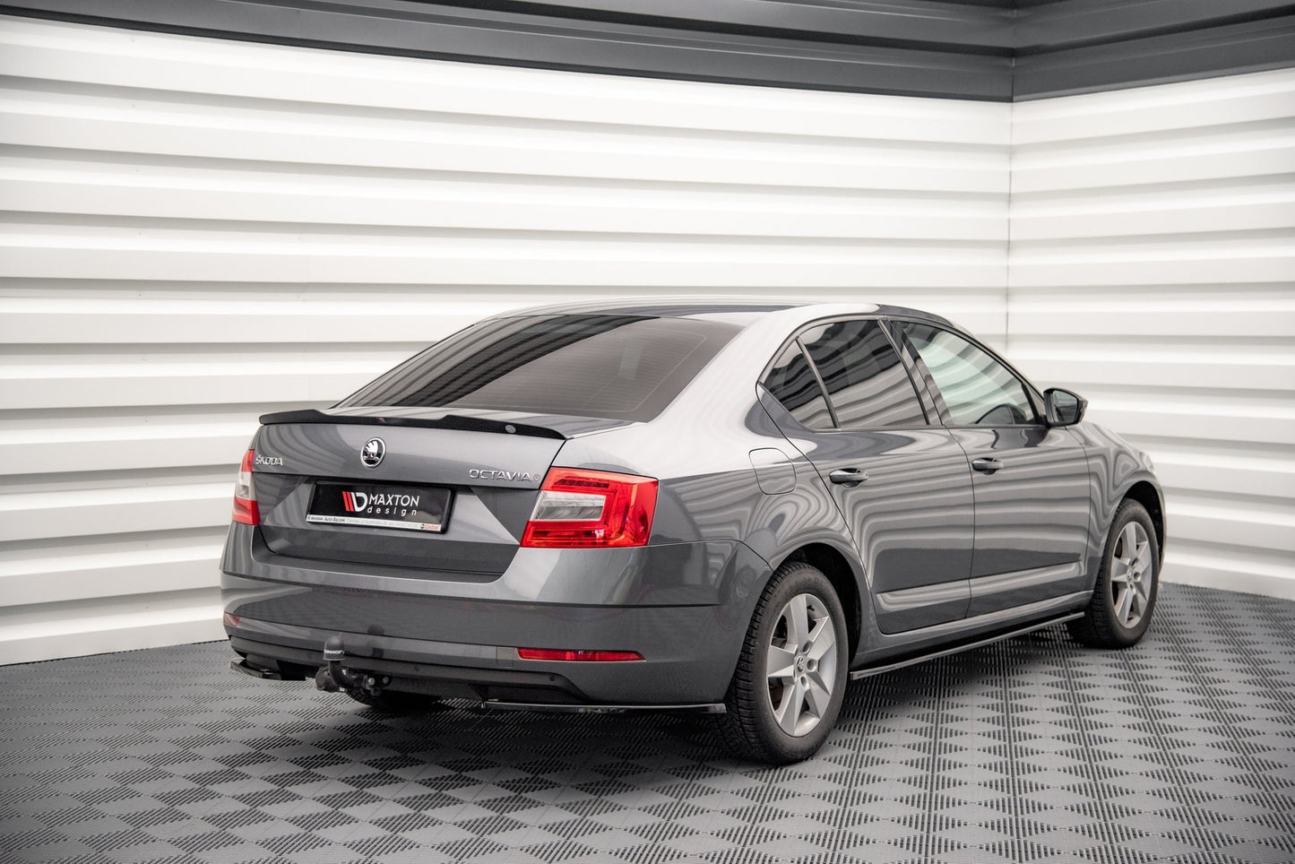 Spoiler cap Skoda Octavia Mk3 Facelift