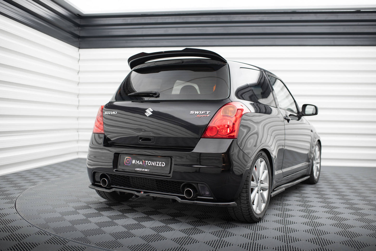 Spoiler cap Suzuki Swift Sport Mk4