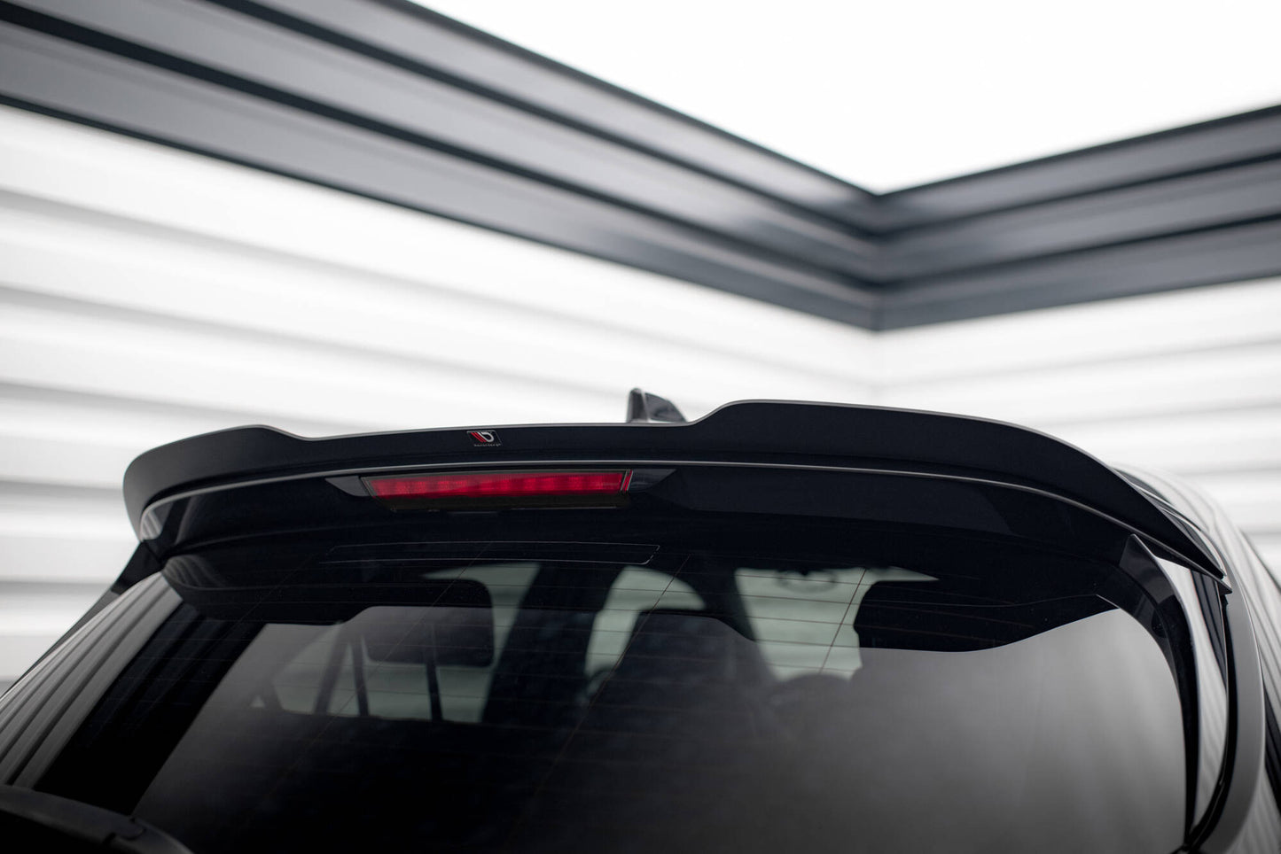 Spoiler cap Toyota Corolla XII Hatchback