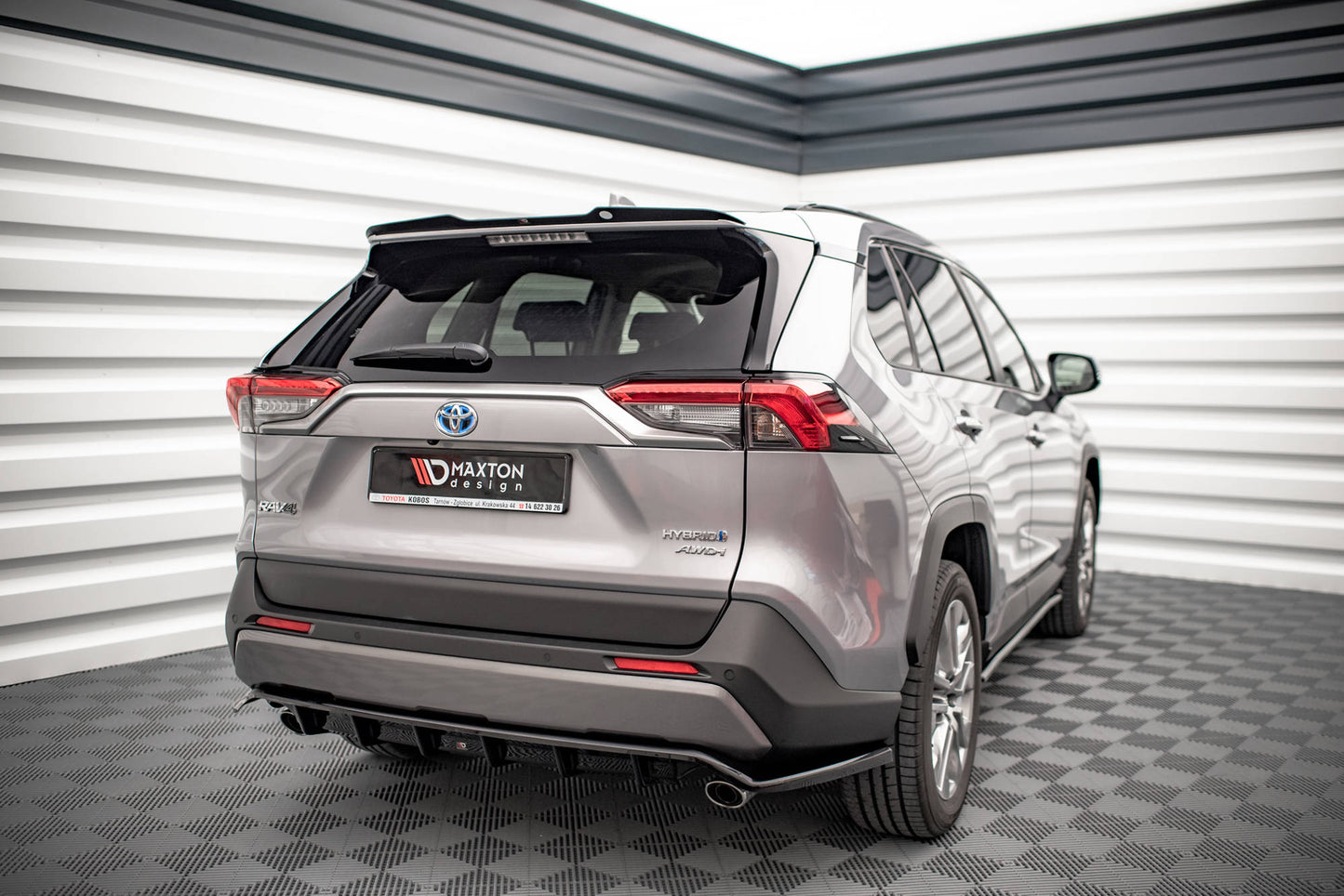Spoiler cap Toyota RAV4 Mk5