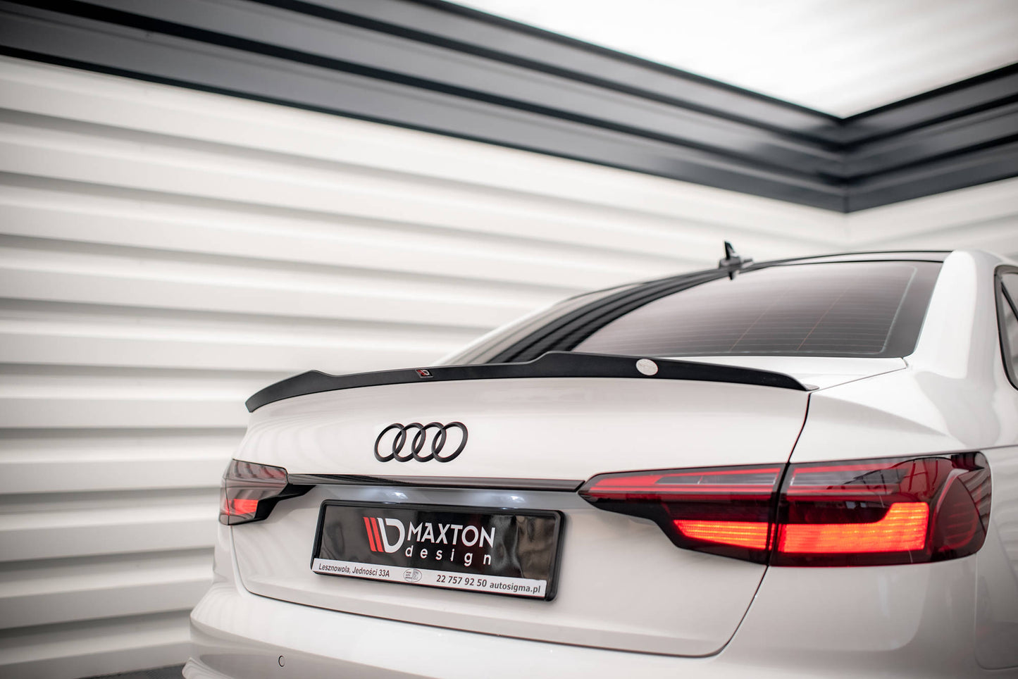 Spoiler cap V.1 Audi S4 / A4 Standard / S-Line / Competition Sedan B9 / B9 Facelift