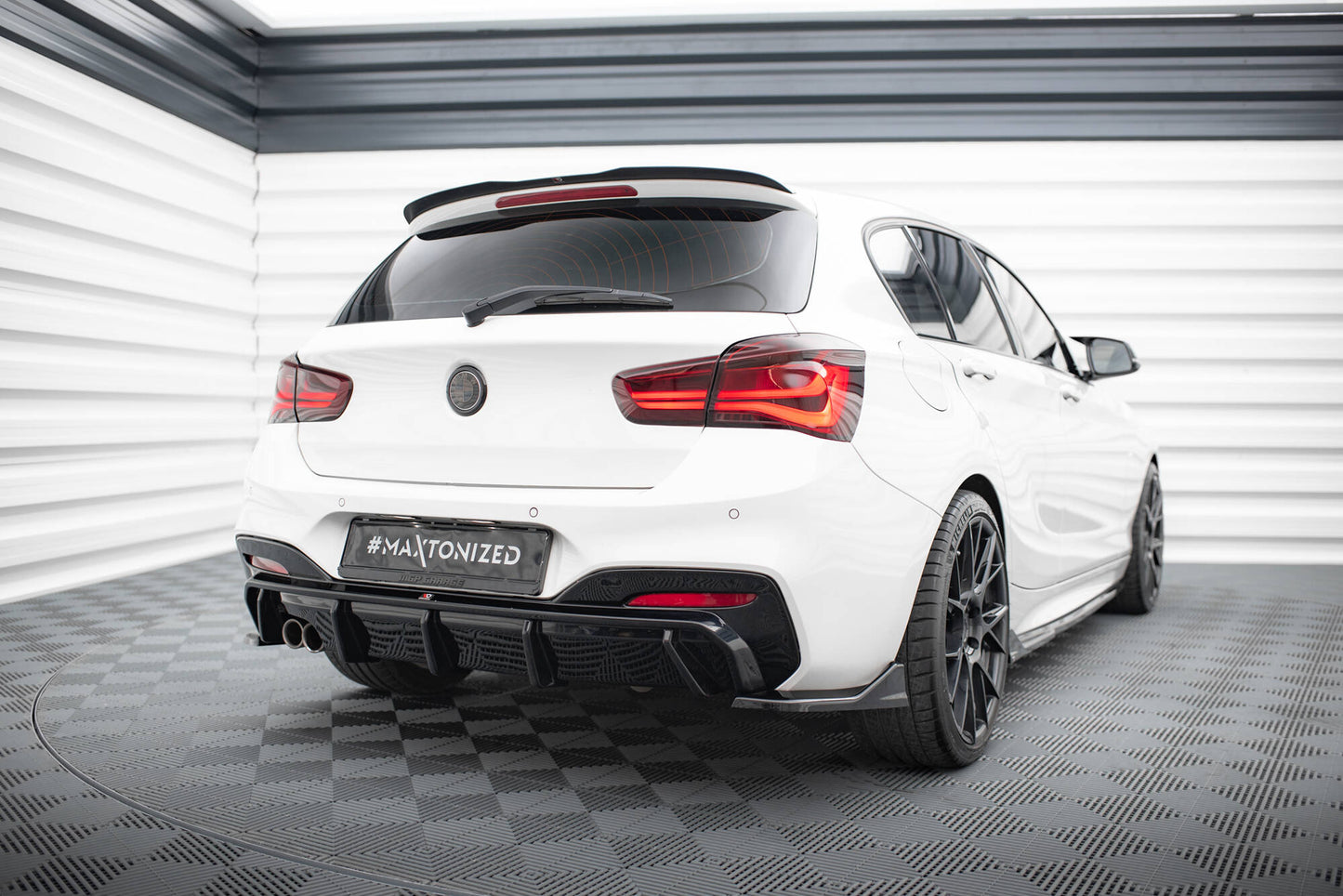 Spoiler cap V.1 BMW 1 M-Pack / M140i / Standard F20