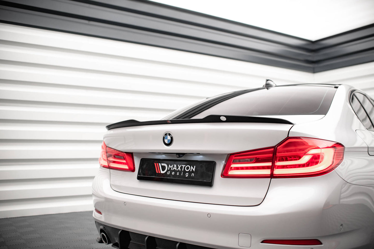 Spoiler cap V.1 BMW 5 Sedan G30