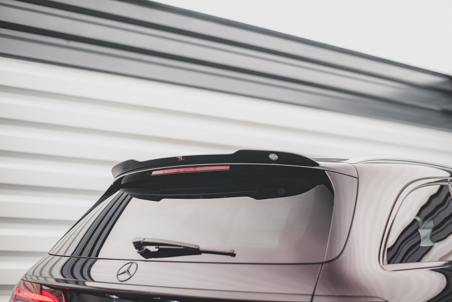 Spoiler cap V.1 Mercedes-Benz E Estate S213