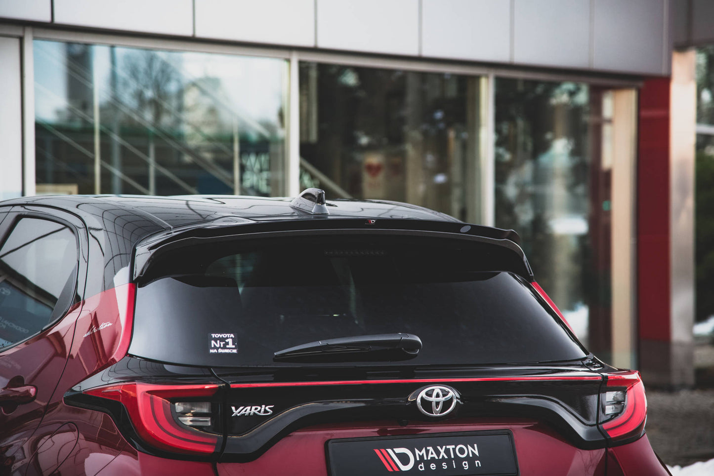 Spoiler cap V.1 Toyota Yaris Mk4