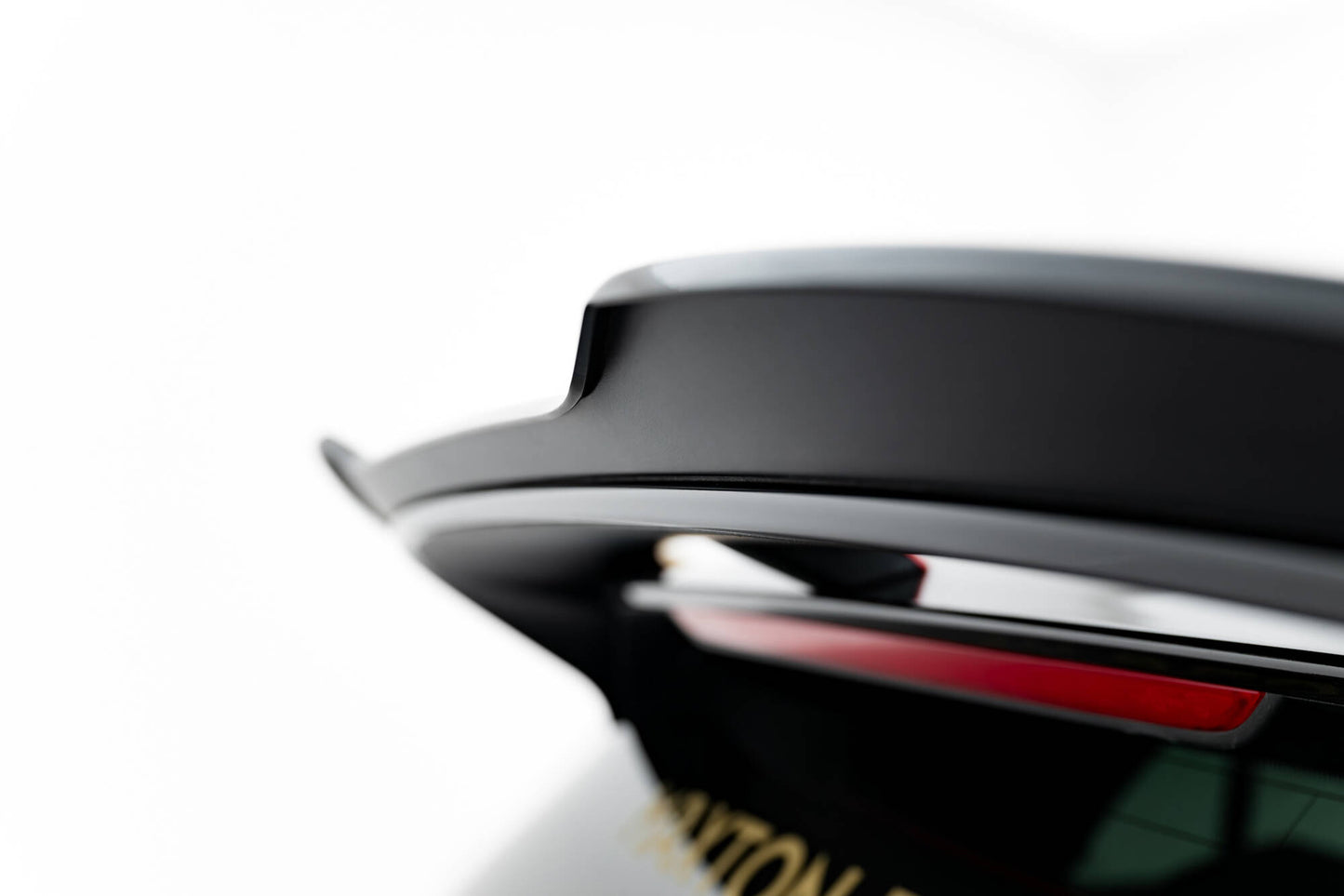 Spoiler cap V.1 Volkswagen Golf R-Performance / GTI Clubsport Mk8 / Mk8 Facelift