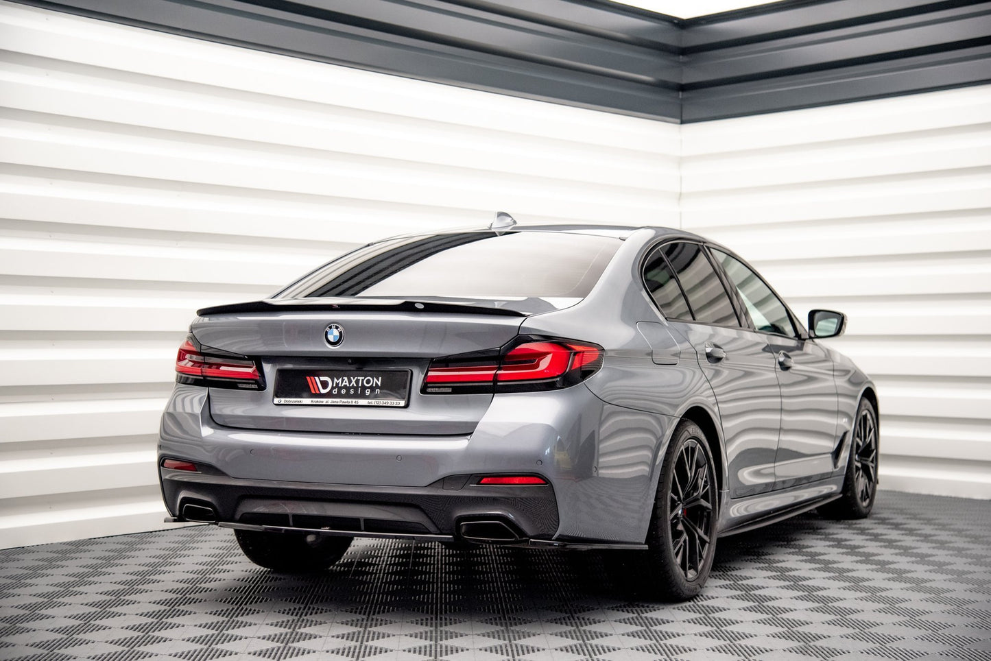 Spoiler cap V.2 BMW 5 G30 Sedan