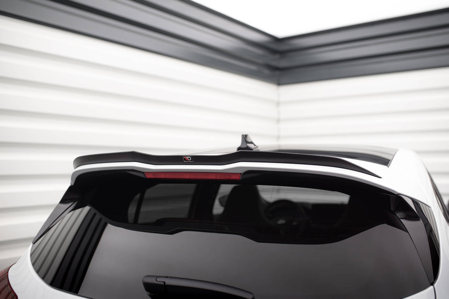 Spoiler cap V.2 Ford Focus Hatchback ST Mk4