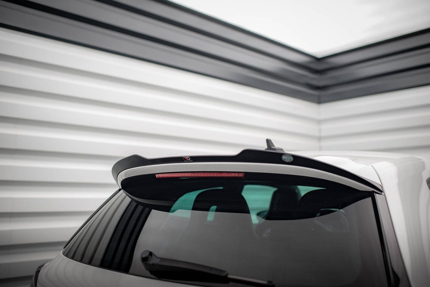 Spoiler cap V.2 Volkswagen Scirocco R Mk3